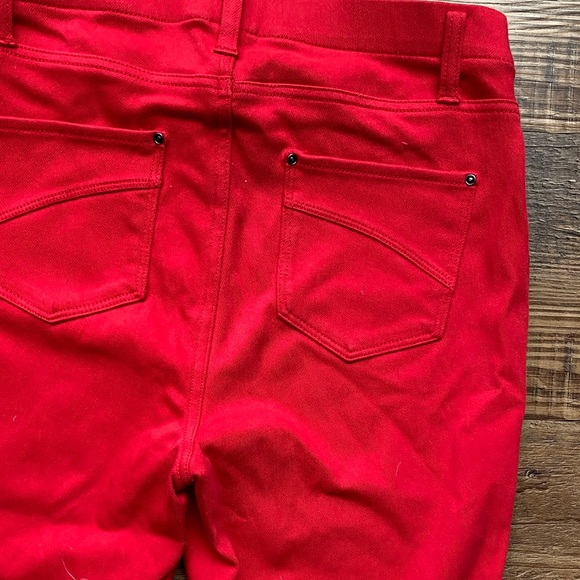 Red Bundle - Picture 16 of 16